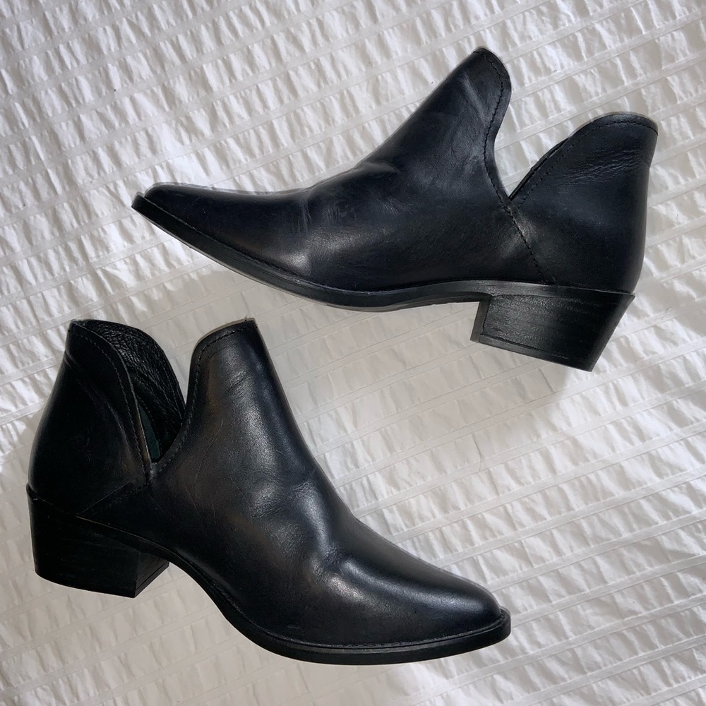 Black Steve Madden Booties